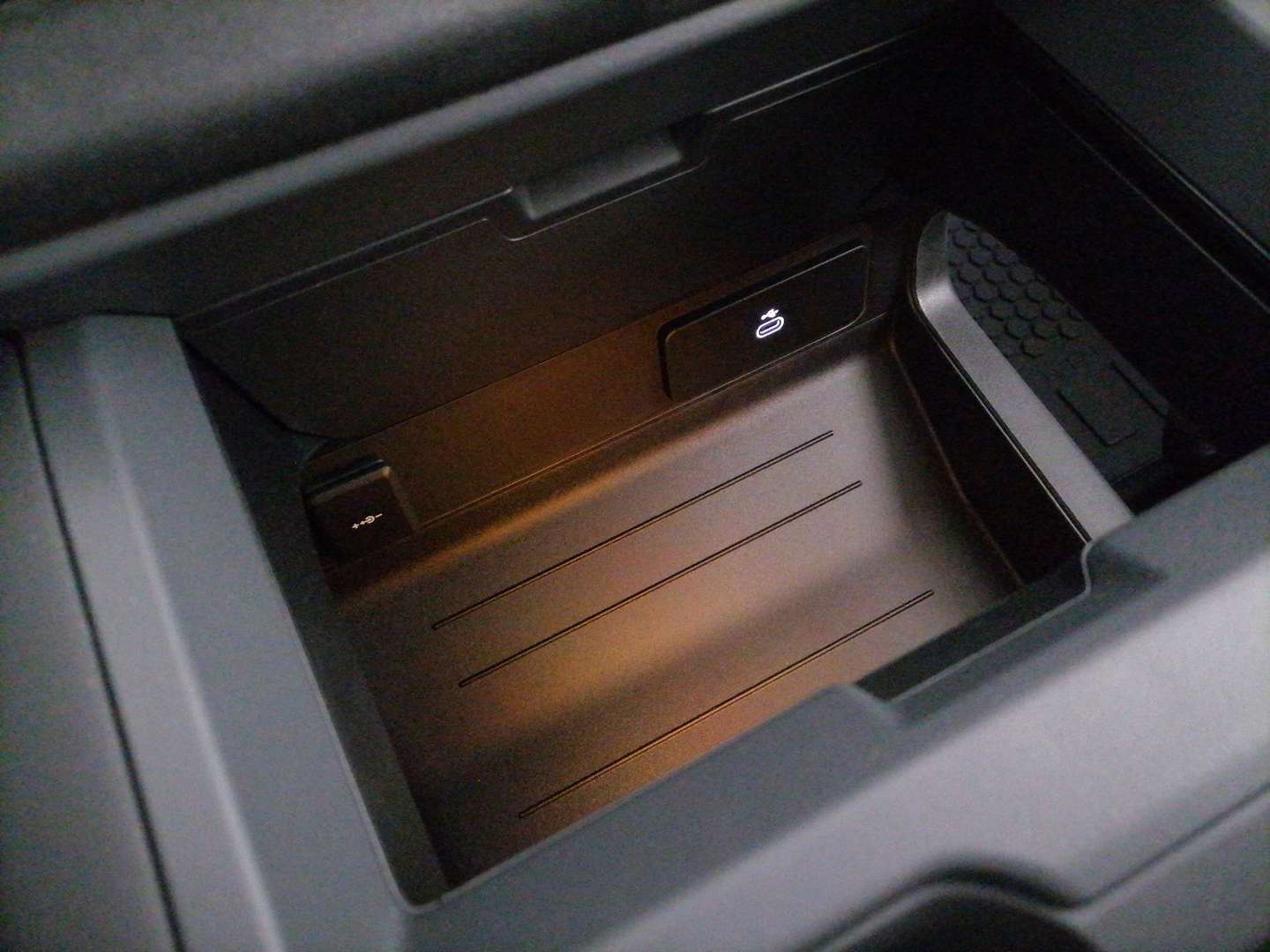 Land Rover Defender 90 X-dynamic Se Awd 3.0d I6 Mhev 200cv Auto - 2025 - Joinsteer - #30