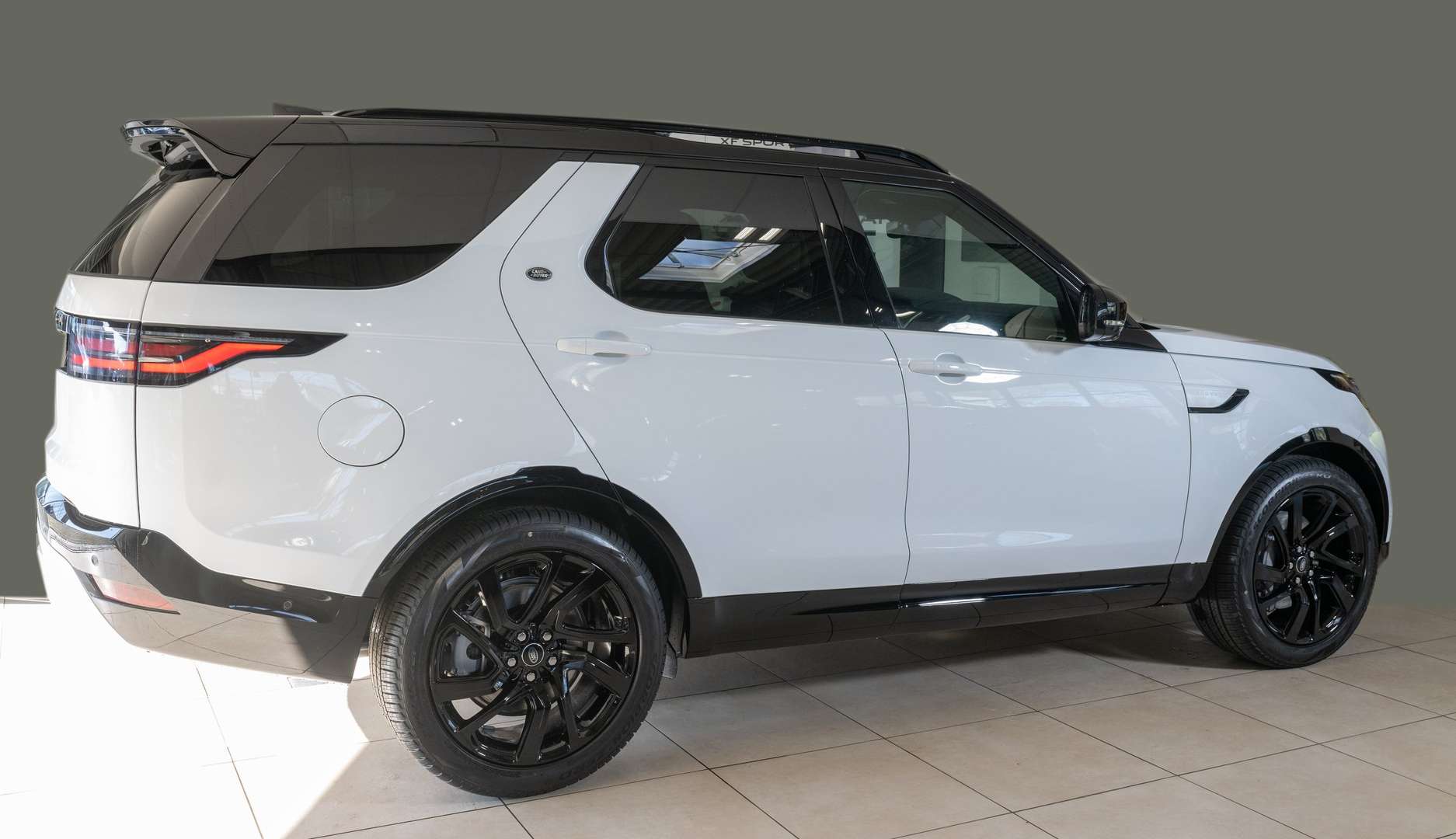 Land Rover Discovery R-DYNAMIC SE D250 - 2023 - Joinsteer - #9