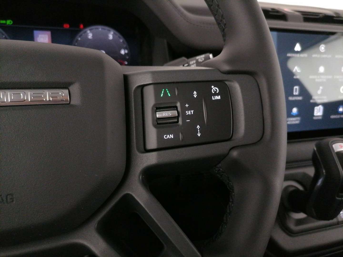 Land Rover Defender 90 X-dynamic Se Awd 3.0d I6 Mhev 200cv Auto - 2025 - Joinsteer - #34