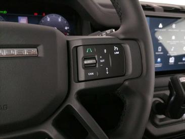 Land Rover Defender 90 X-dynamic Se Awd 3.0d I6 Mhev 200cv Auto — photo 34