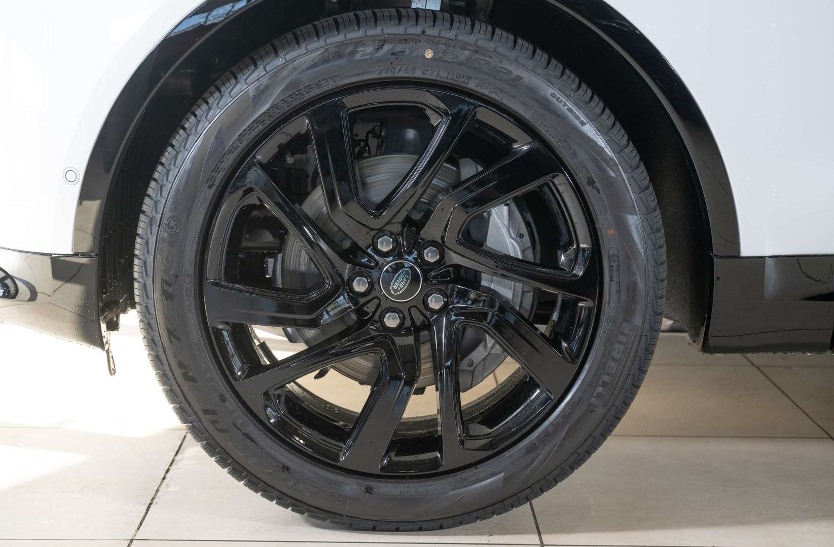 Land Rover Discovery R-DYNAMIC SE D250 - 2023 - Joinsteer - #11