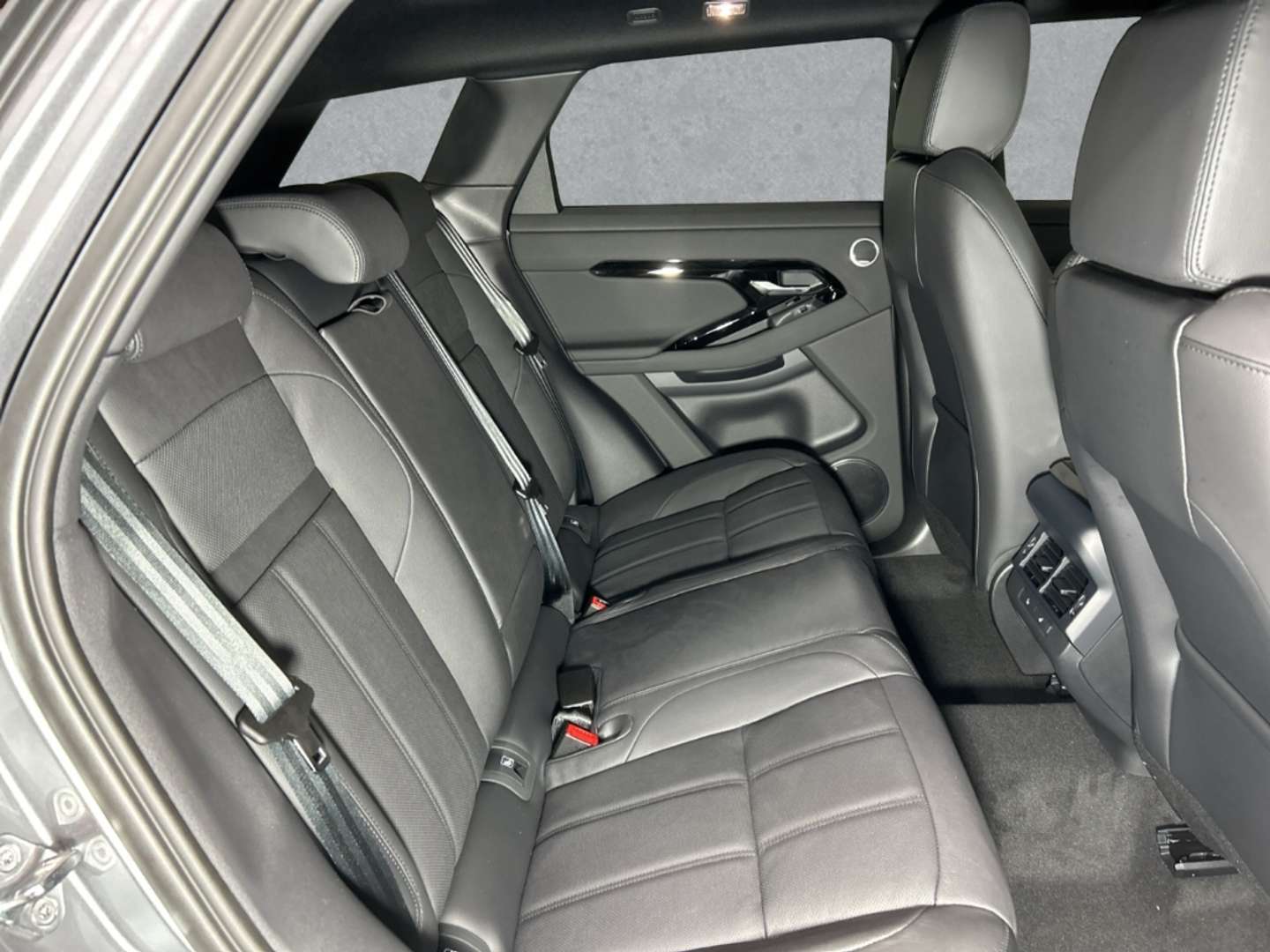 Land Rover Range Rover Evoque P160 FWD S 1.5 Winterpaket - 2026 - Joinsteer - #5