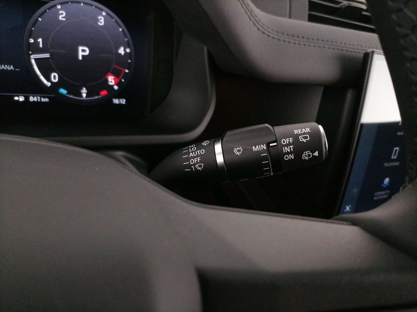 Land Rover Defender 90 X-dynamic Se Awd 3.0d I6 Mhev 200cv Auto - 2025 - Joinsteer - #36