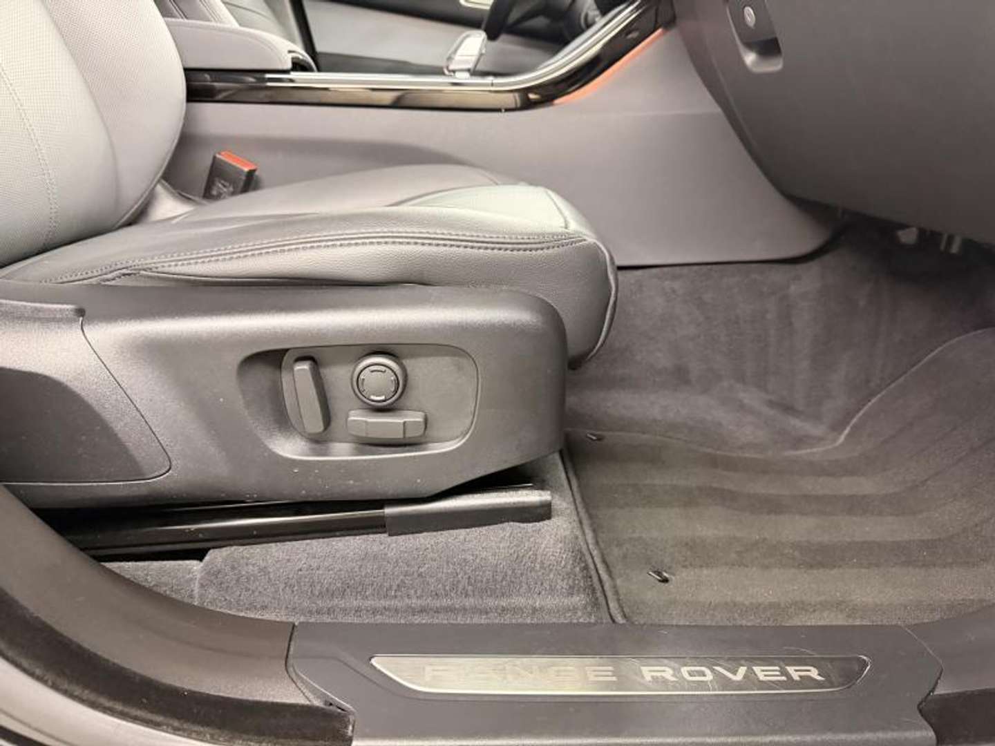 Land Rover Range Rover Velar 24MY P400e S AWD Auto - 2023 - Joinsteer - #16