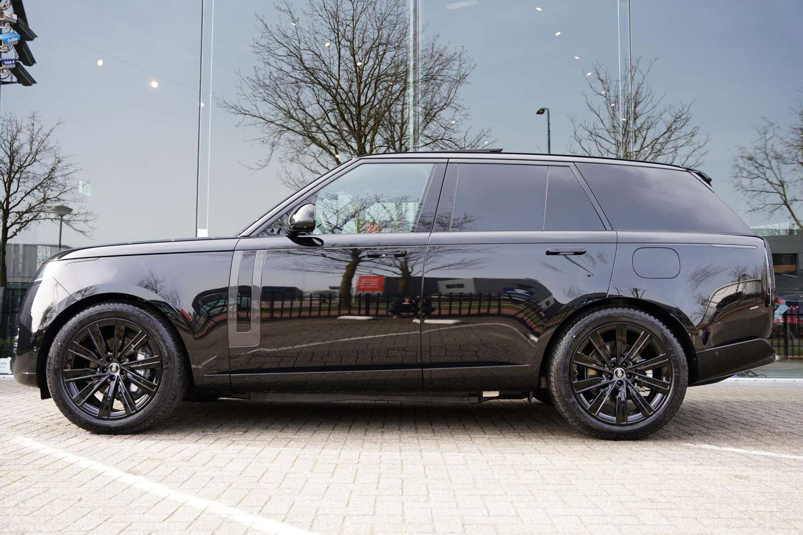 Land Rover Range Rover P460 E HSE PHEV Meridian / Panoramadak - 2026 - Joinsteer - #2