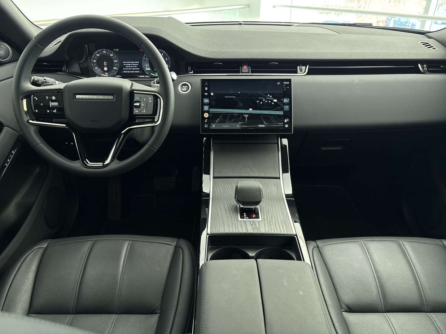 Land Rover Range Rover Evoque P270e PHEV AWD S Edition | Black Pack | Panorama - 2025 - Joinsteer - #4