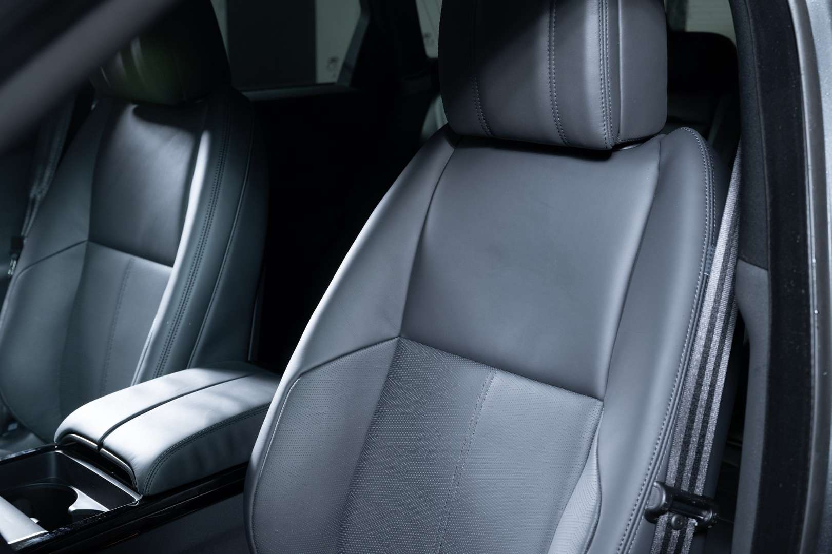 Land Rover Range Rover Velar Dynamic HSE Black Pack D300 AWD - 2024 - Joinsteer - #16