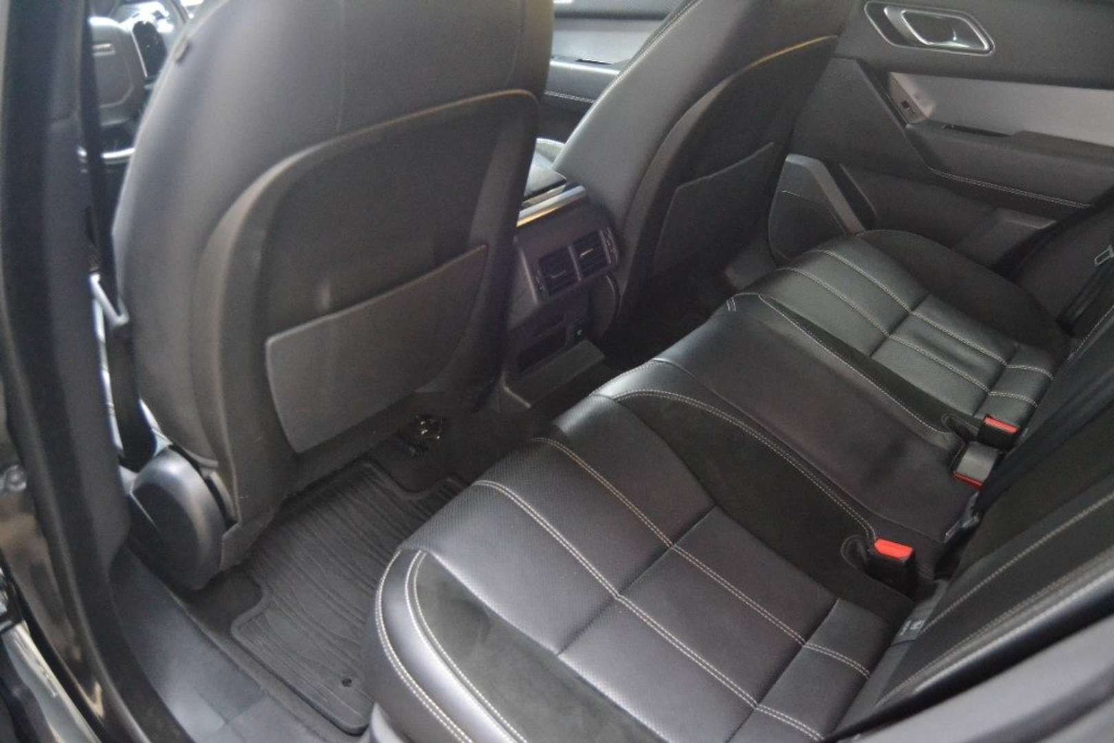 Land Rover Range Rover Velar R-Dynamic HSE 2.0D I4 180 CV - 2019 - Joinsteer - #13