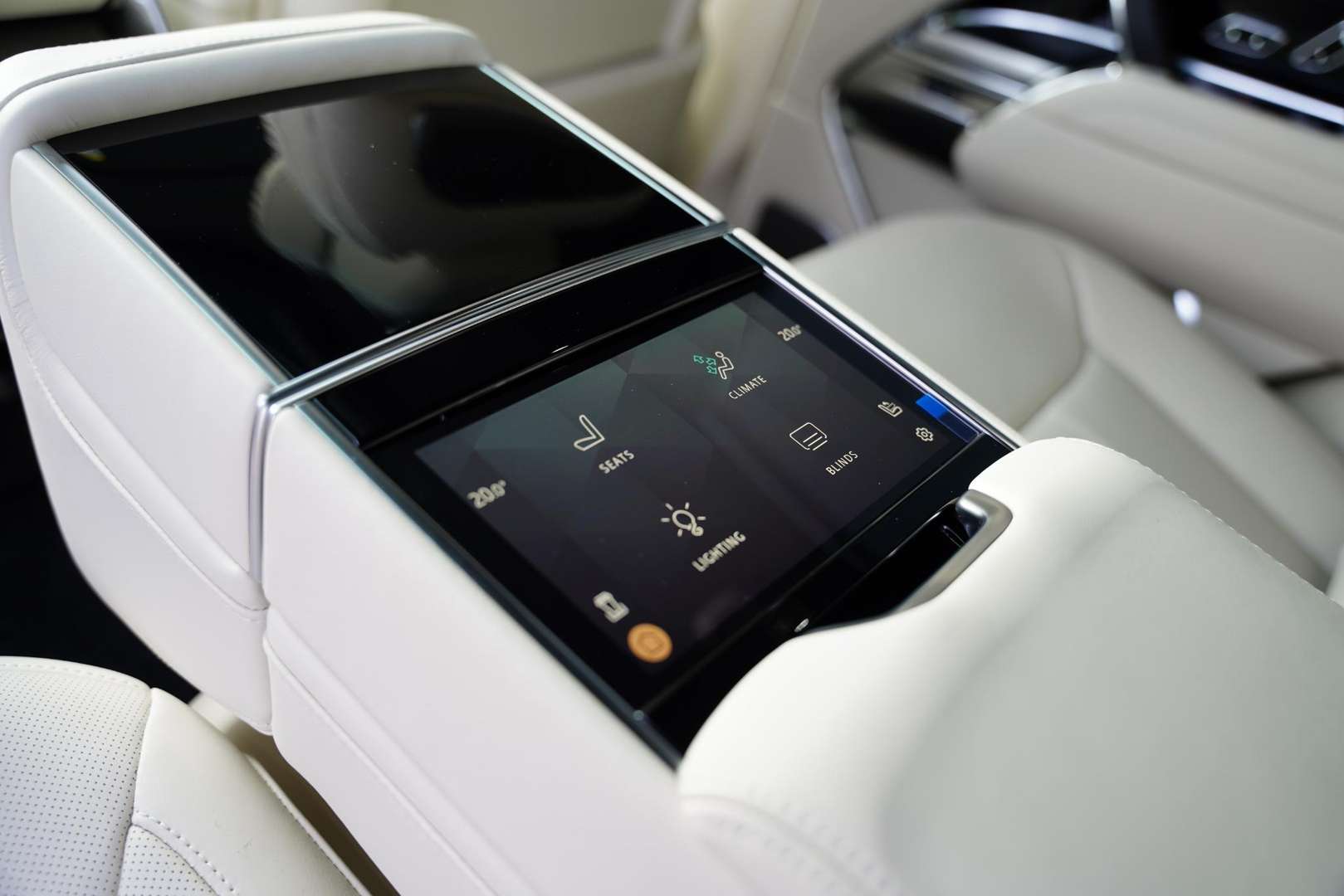 Land Rover Range Rover P550 E Autobiography - 2026 - Joinsteer - #30