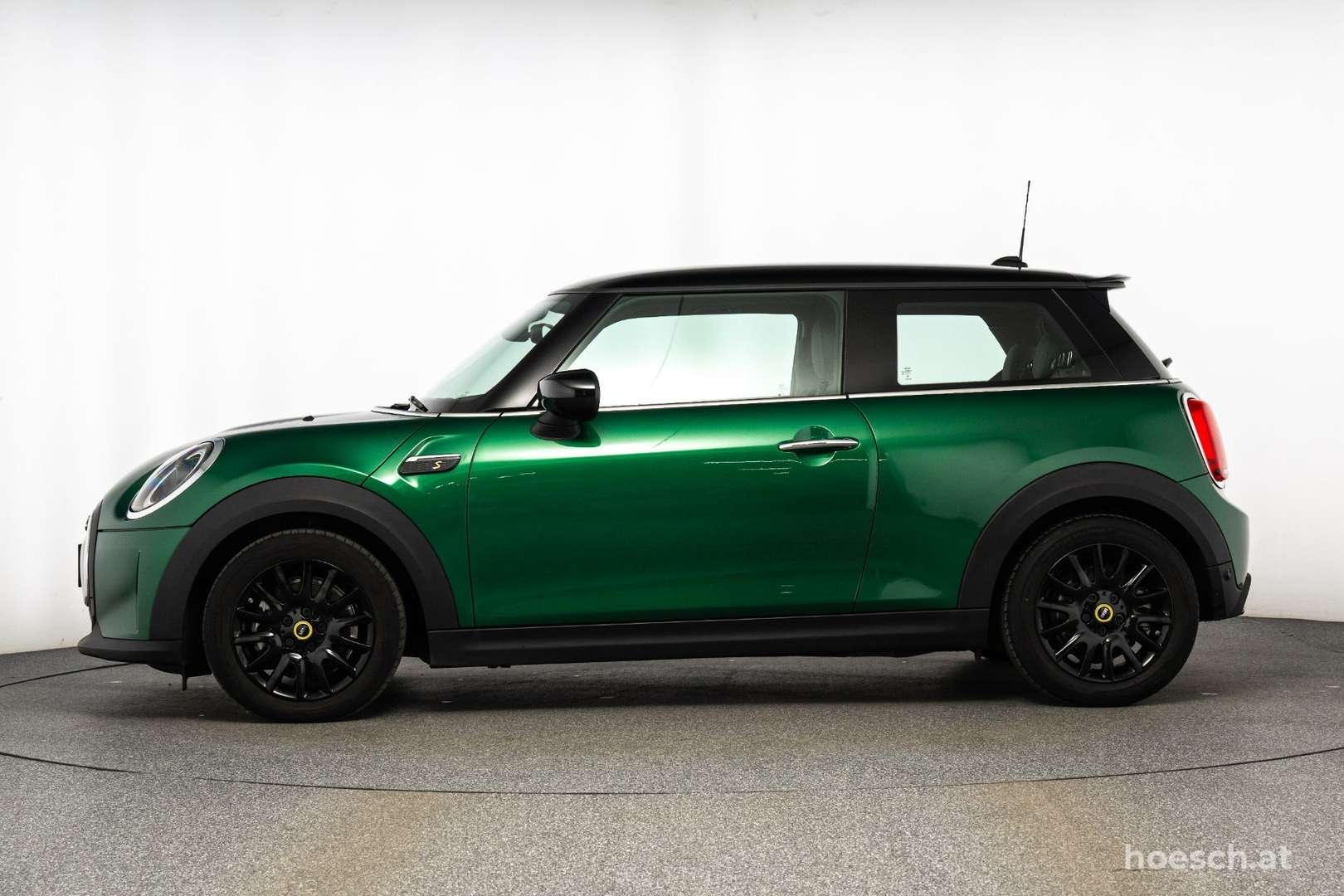 Mini Hatch Classic Cooper S - 2023 - Joinsteer - #2