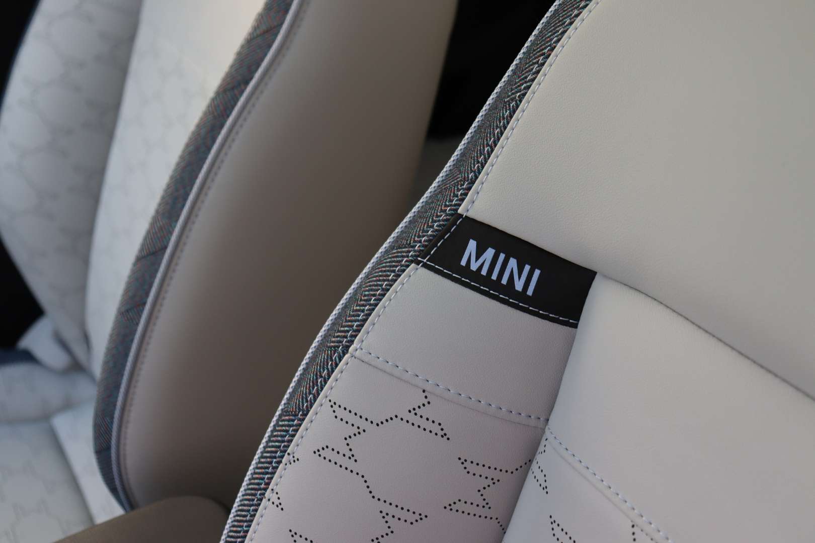 Mini Aceman Classic Cooper E - 2025 - Joinsteer - #5