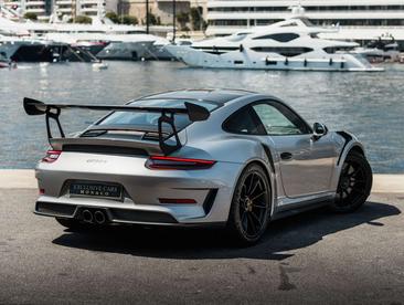 Porsche 991 GT3 RS Weissach Package — photo 13