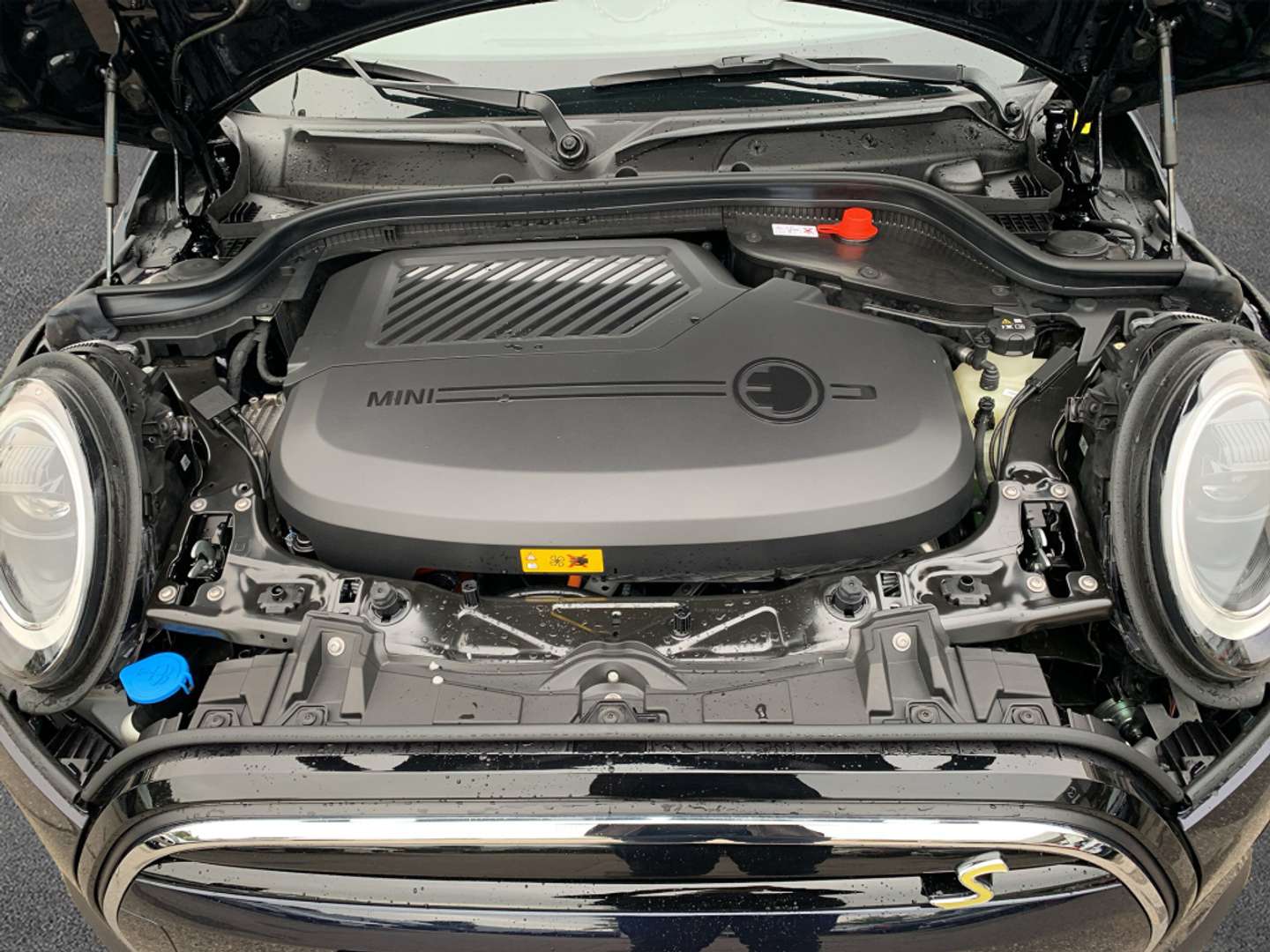 Mini Electric Yours Cooper SE - 2023 - Joinsteer - #6