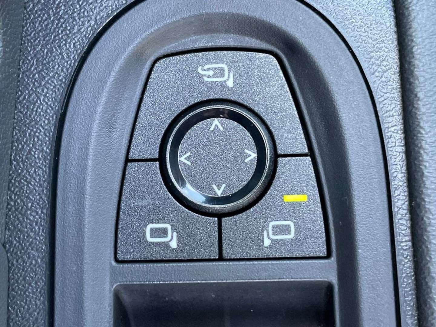 Mini Hatch 5 Portes One D - 2024 - Joinsteer - #38