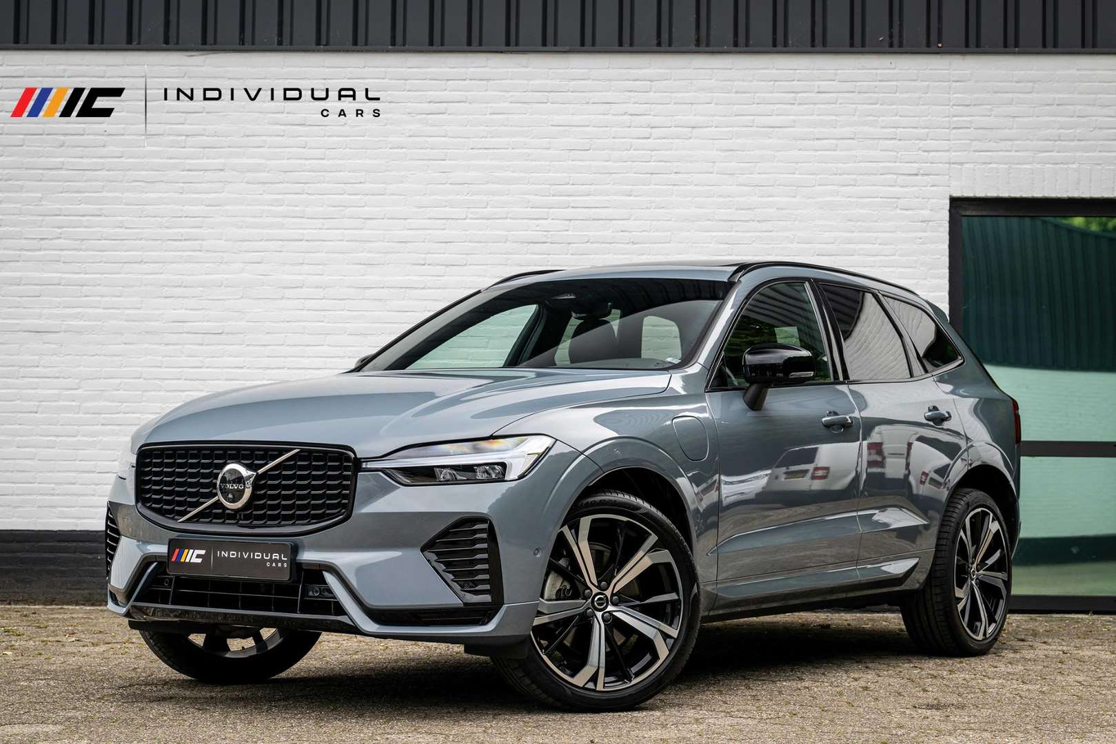 Volvo XC60 T6 Recharge R-Design - 2022 - Joinsteer