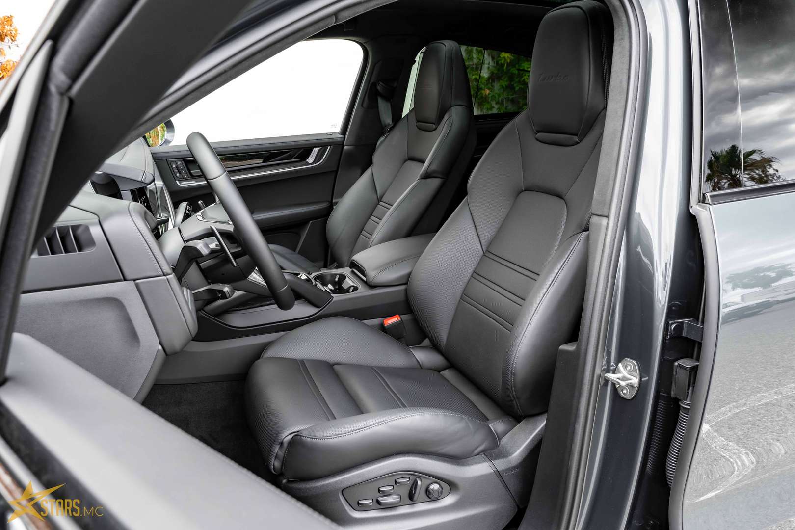 Porsche Cayenne Turbo E-Hybrid - 2024 - Joinsteer - #7
