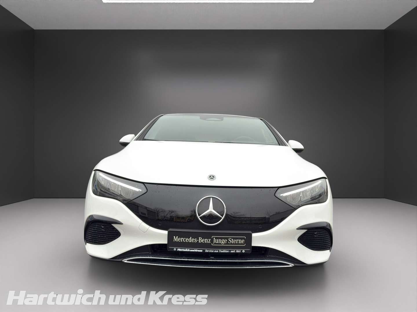 Mercedes EQE 300 Electric Art - 2022 - Joinsteer - #1