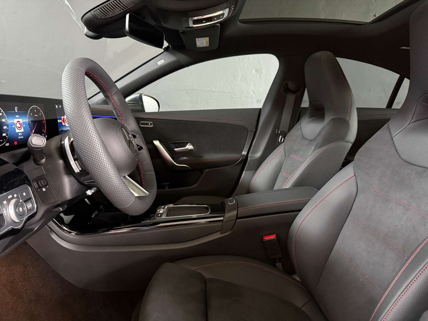 Mercedes CLA 180 AMG Line - 2025 - Joinsteer - #14