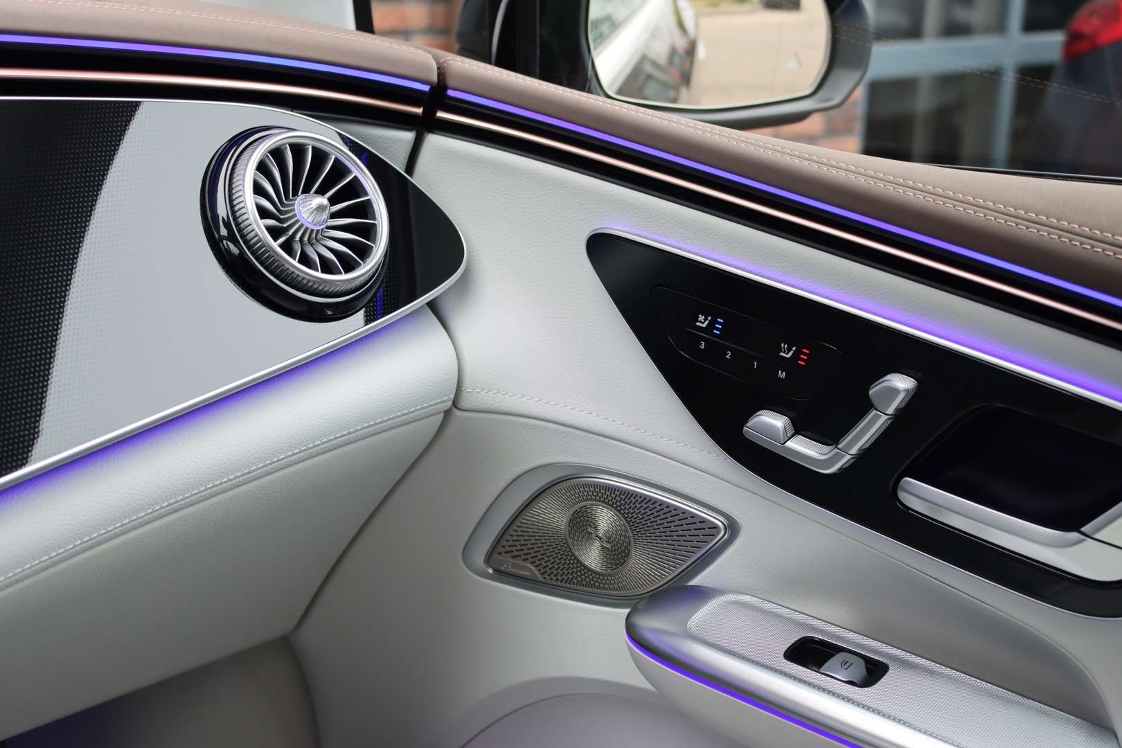 Mercedes EQE 300 Business - 2025 - Joinsteer - #8