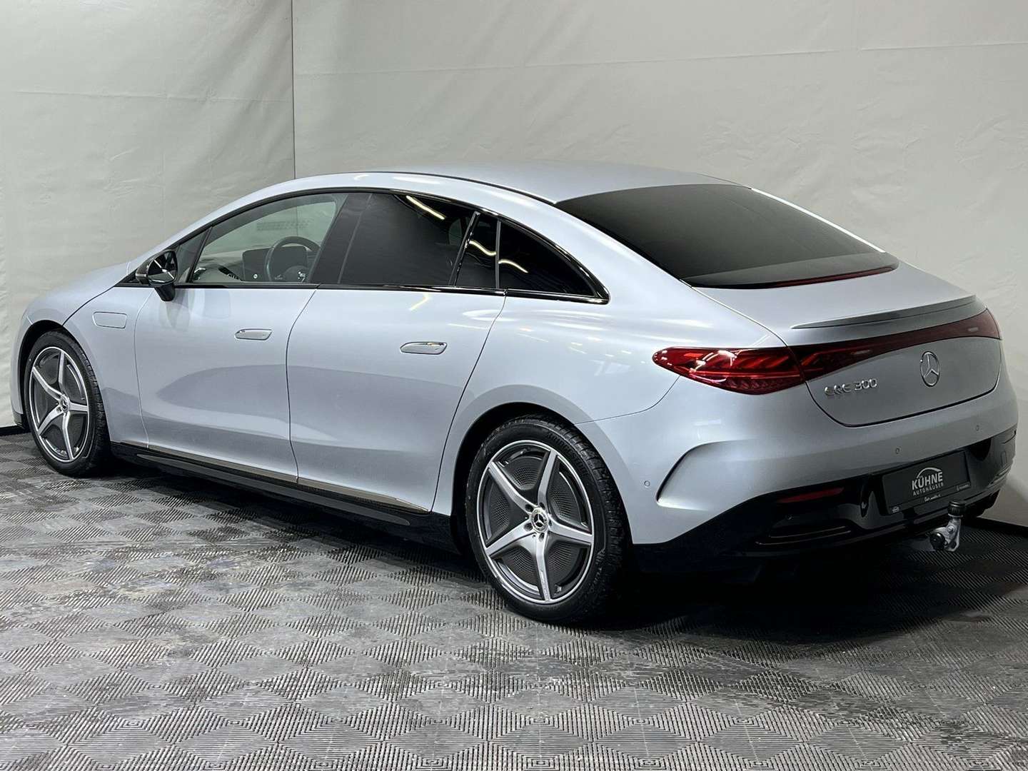 Mercedes EQE 300 AMG Line - 2024 - Joinsteer - #16