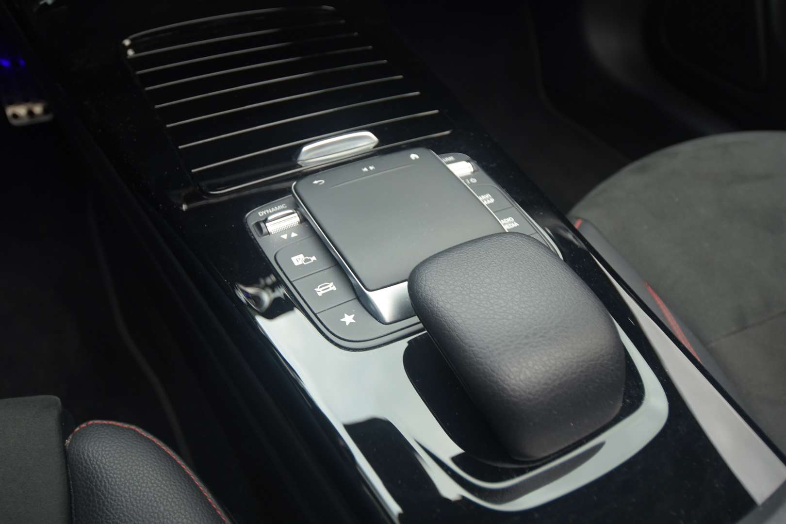 Mercedes CLA 250 Premium Plus - 2021 - Joinsteer - #14