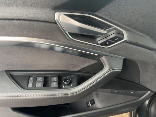 Audi E-tron S Line 55 Quattro - 2023 - Joinsteer - #14