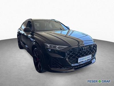 Audi RSQ8 Performance Quattro Tiptronic