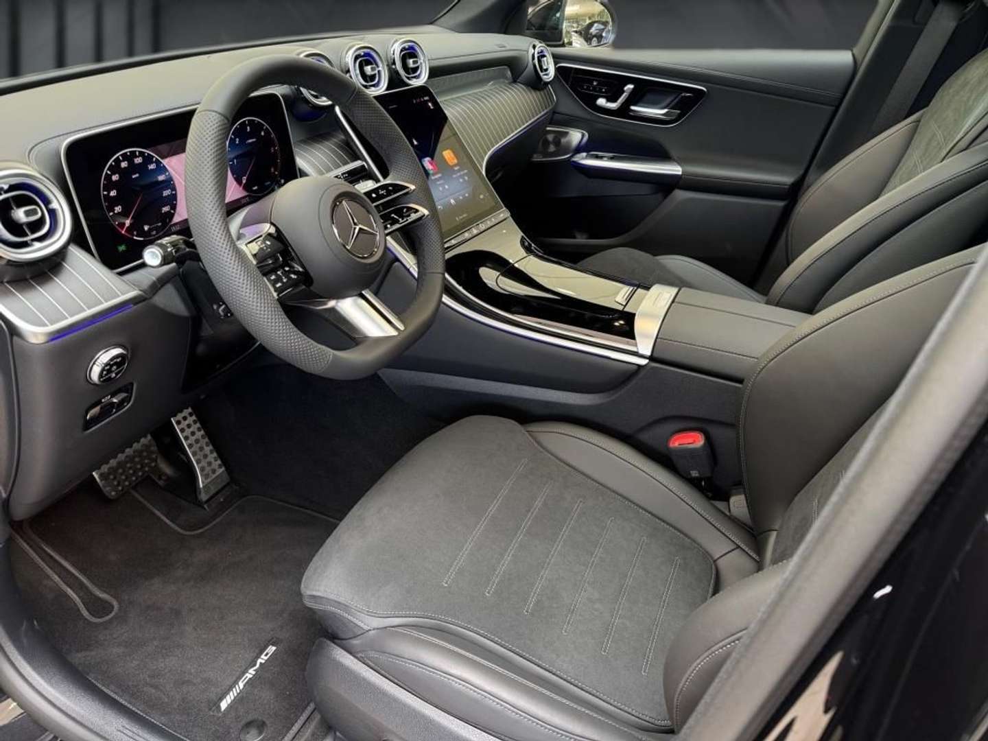 Mercedes GLC Coupé 220d AMG Night-P - 2025 - Joinsteer - #4