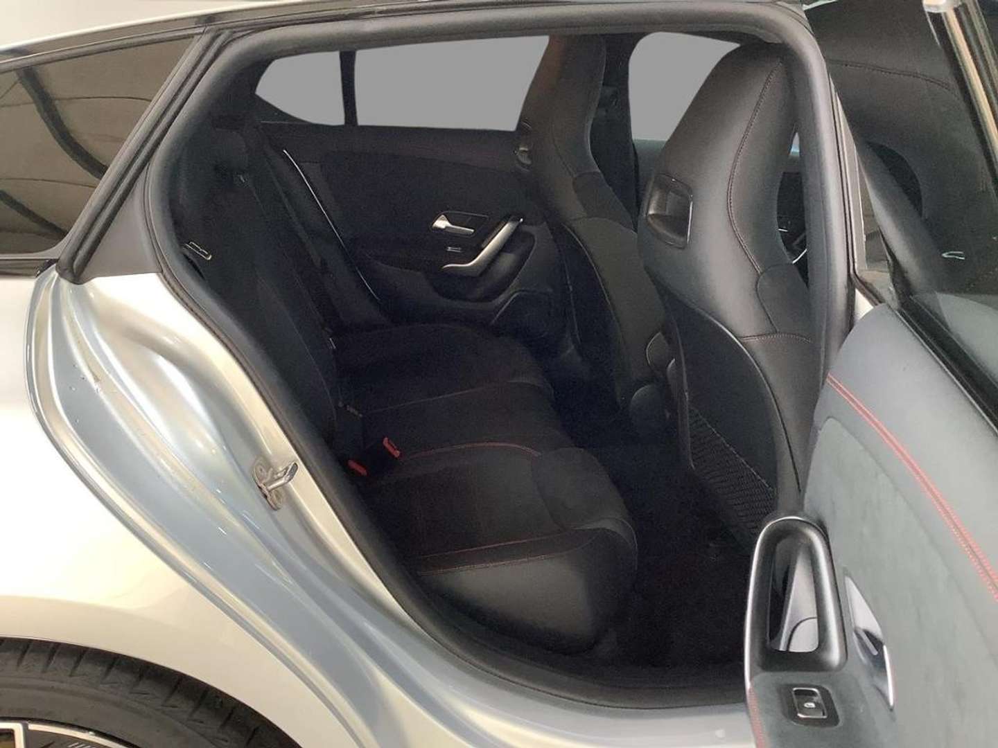 Mercedes CLA 200 200 Night Edition - 2023 - Joinsteer - #5