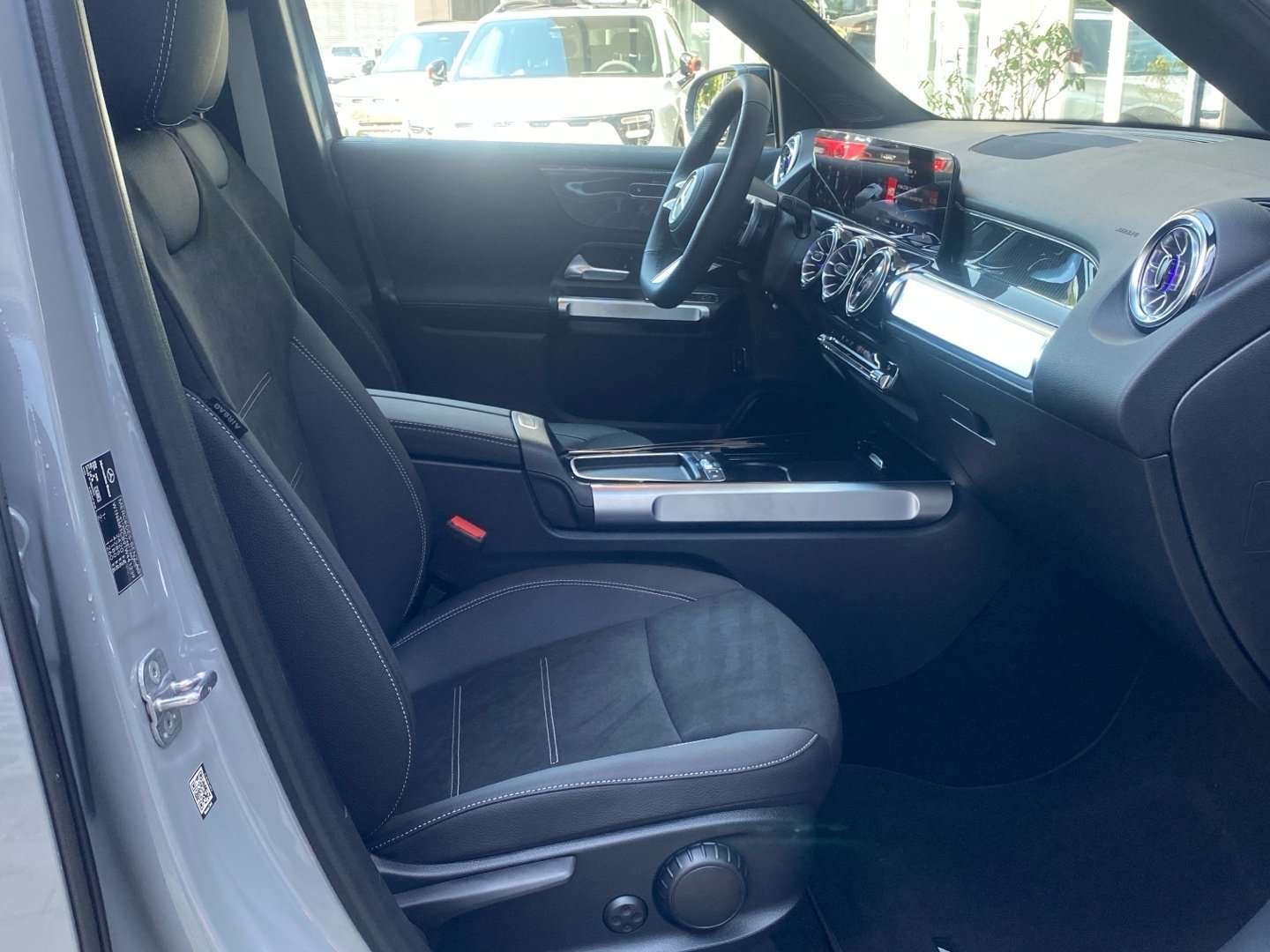 Mercedes GLB 200 AMG Line - 2025 - Joinsteer - #10