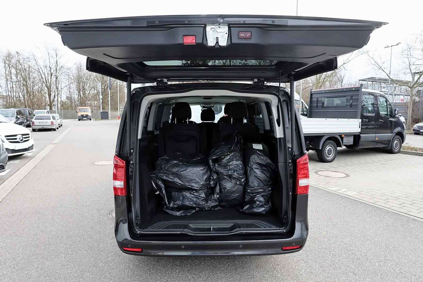 Mercedes EQV 300 - 2022 - Joinsteer - #9