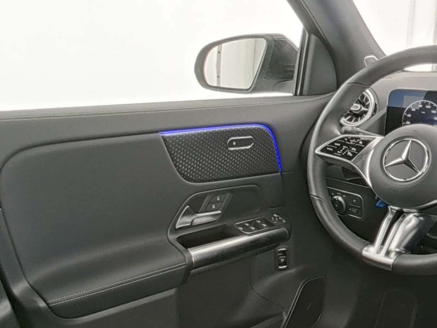 Mercedes GLA 200 - 2024 - Joinsteer - #2