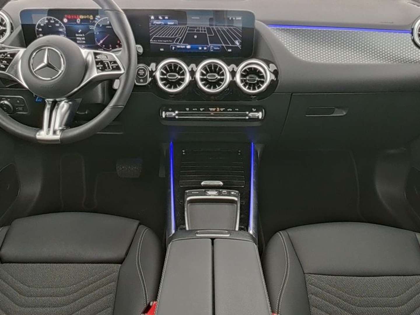 Mercedes GLA 200 - 2024 - Joinsteer - #4