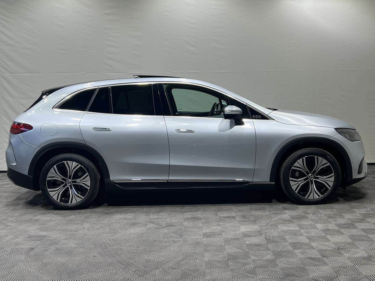 Mercedes EQE 300 Electric Art Advanced Plus - 2024 - Joinsteer - #20