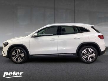 Mercedes GLA 200 Progressive — photo 19