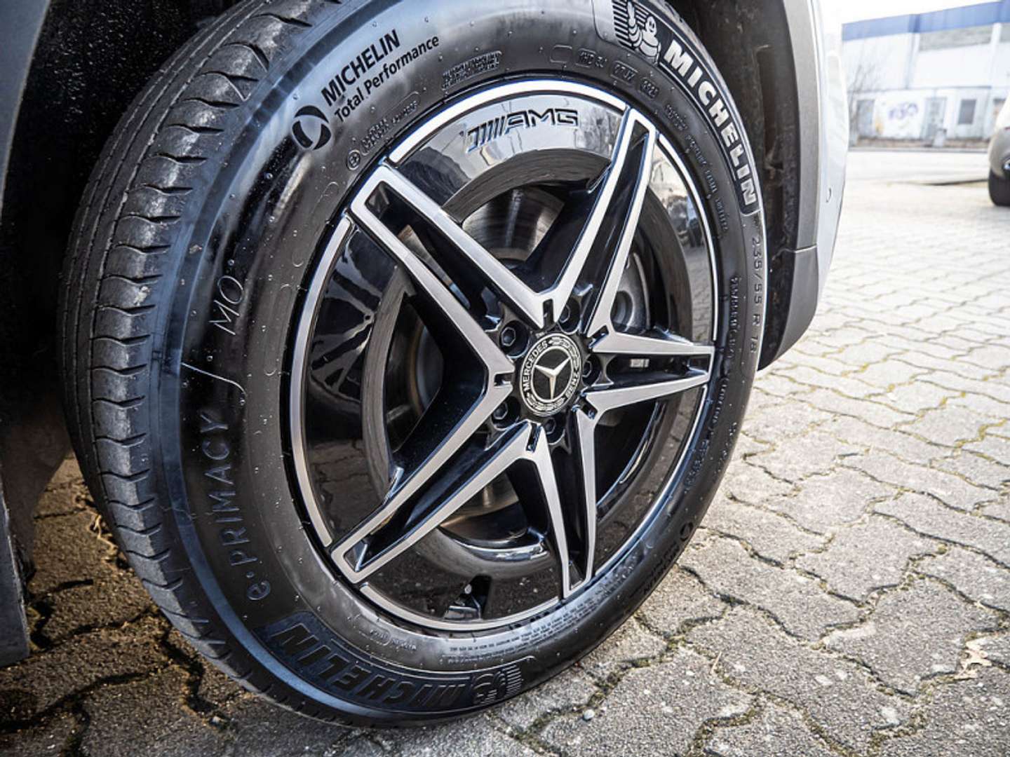 Mercedes EQB 250+ AMG Line - 2025 - Joinsteer - #9