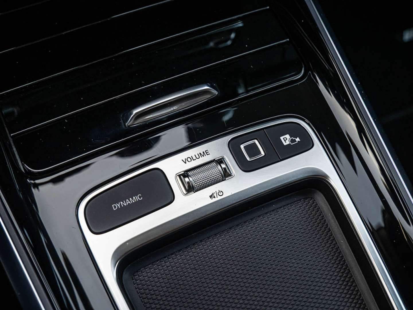 Mercedes EQB 250+ AMG Line - 2025 - Joinsteer - #18