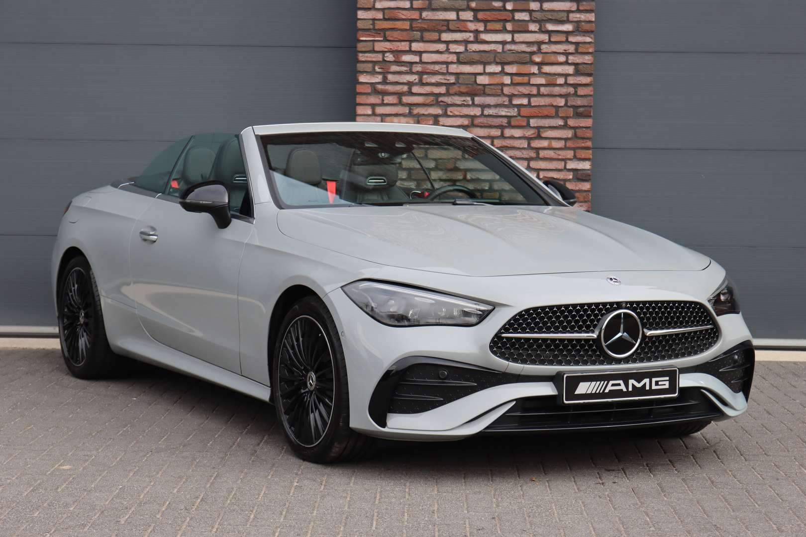 Mercedes CLE 450 Cabriolet 450 AMG Line - 2024 - Joinsteer - #2
