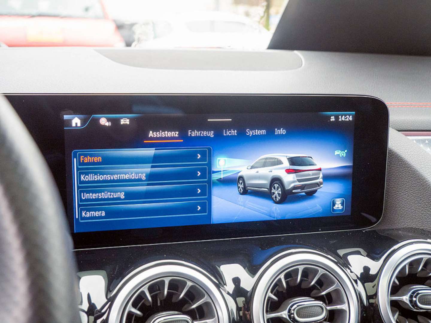 Mercedes EQA 300 Night Edition - 2024 - Joinsteer - #16