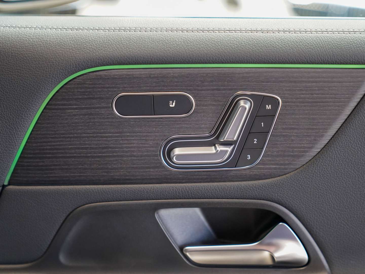 Mercedes EQB 350 AMG Line - 2025 - Joinsteer - #13