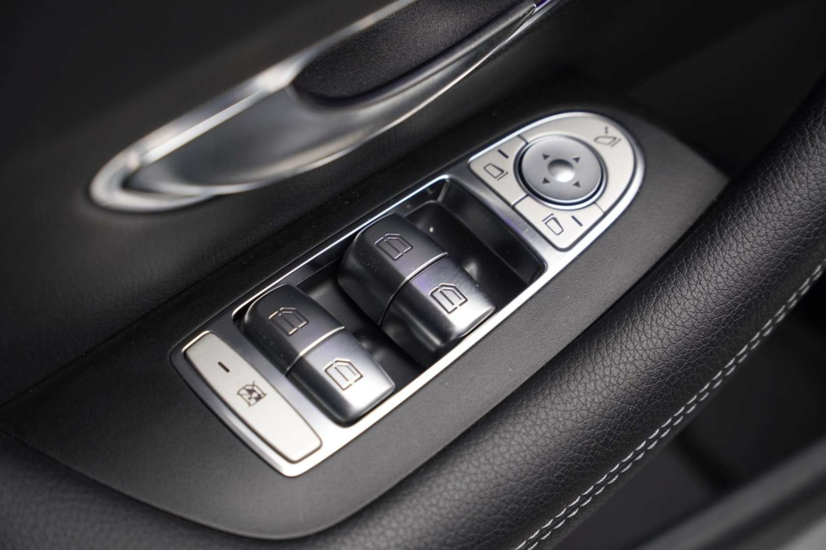 Mercedes Classe E Cabriolet 220 - 2019 - Joinsteer - #28