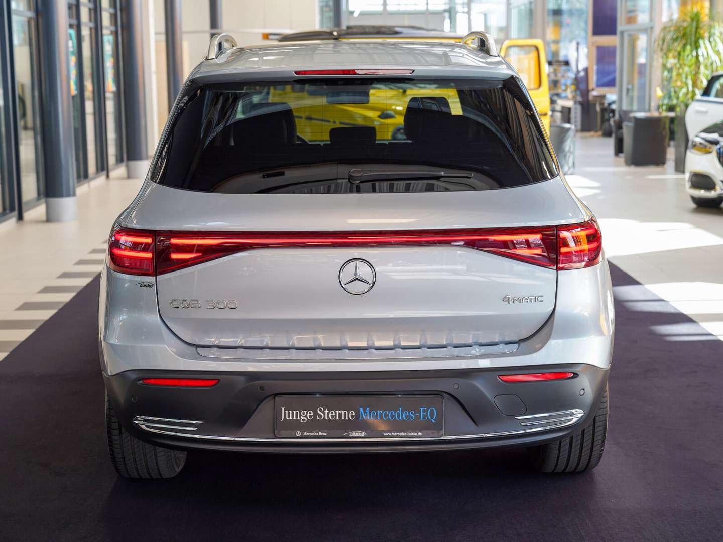 Mercedes EQB 300 Progressive - 2024 - Joinsteer - #3