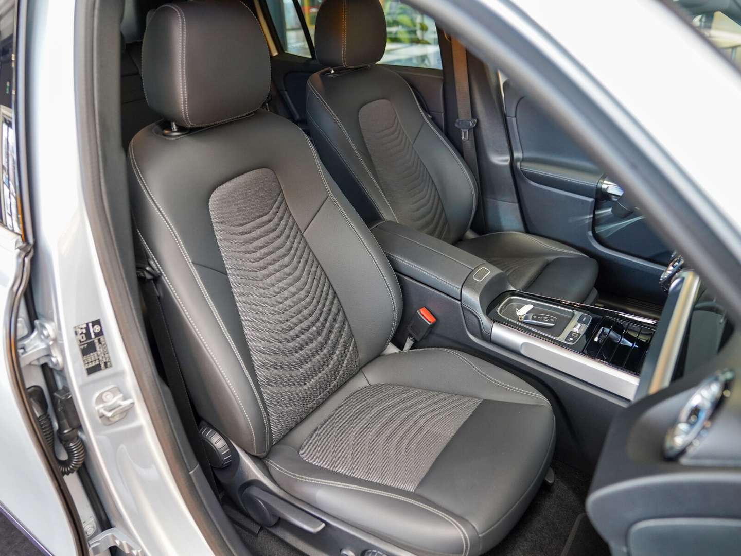 Mercedes EQB 300 Progressive - 2024 - Joinsteer - #8