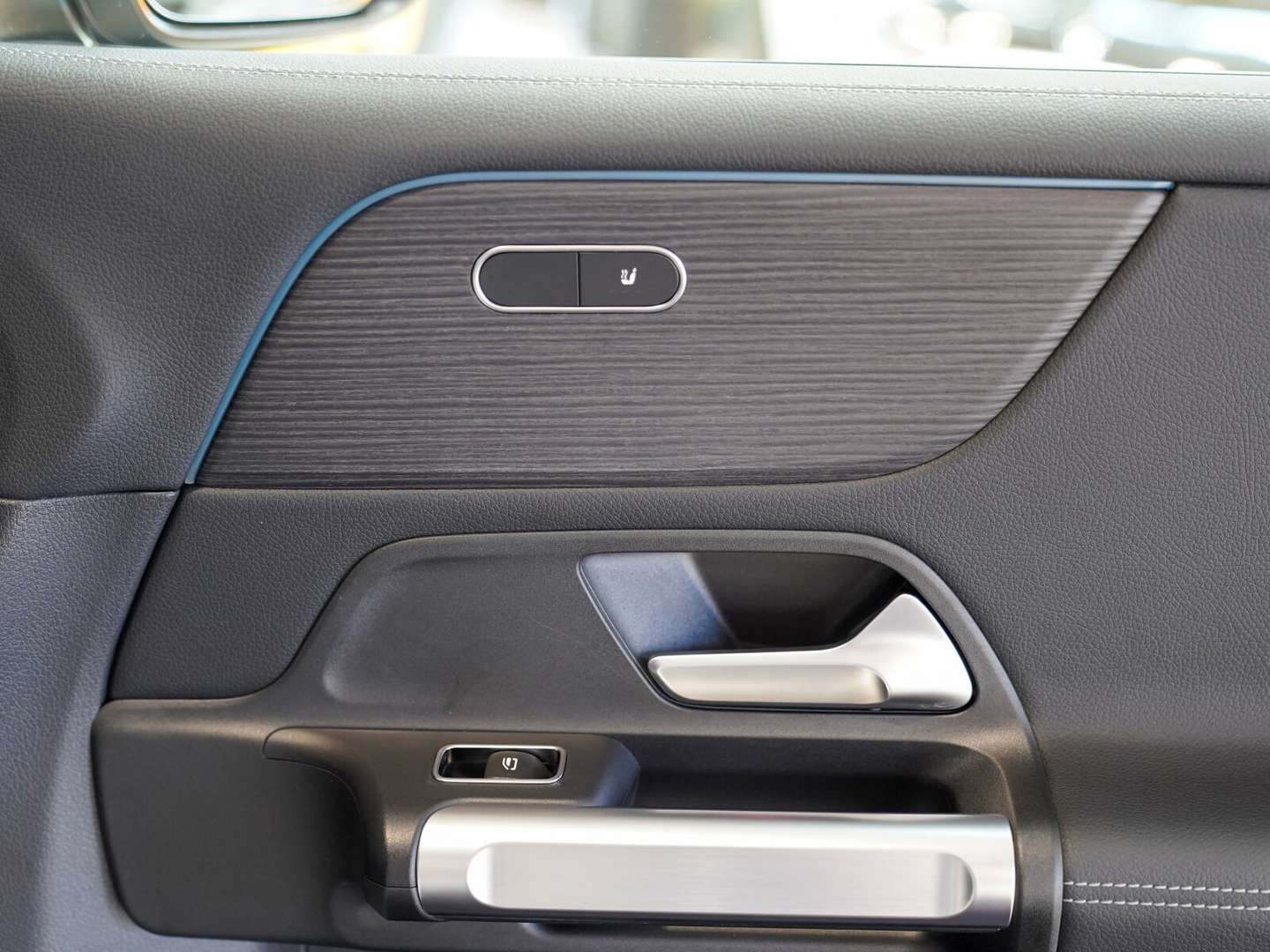 Mercedes EQB 300 Progressive - 2024 - Joinsteer - #11