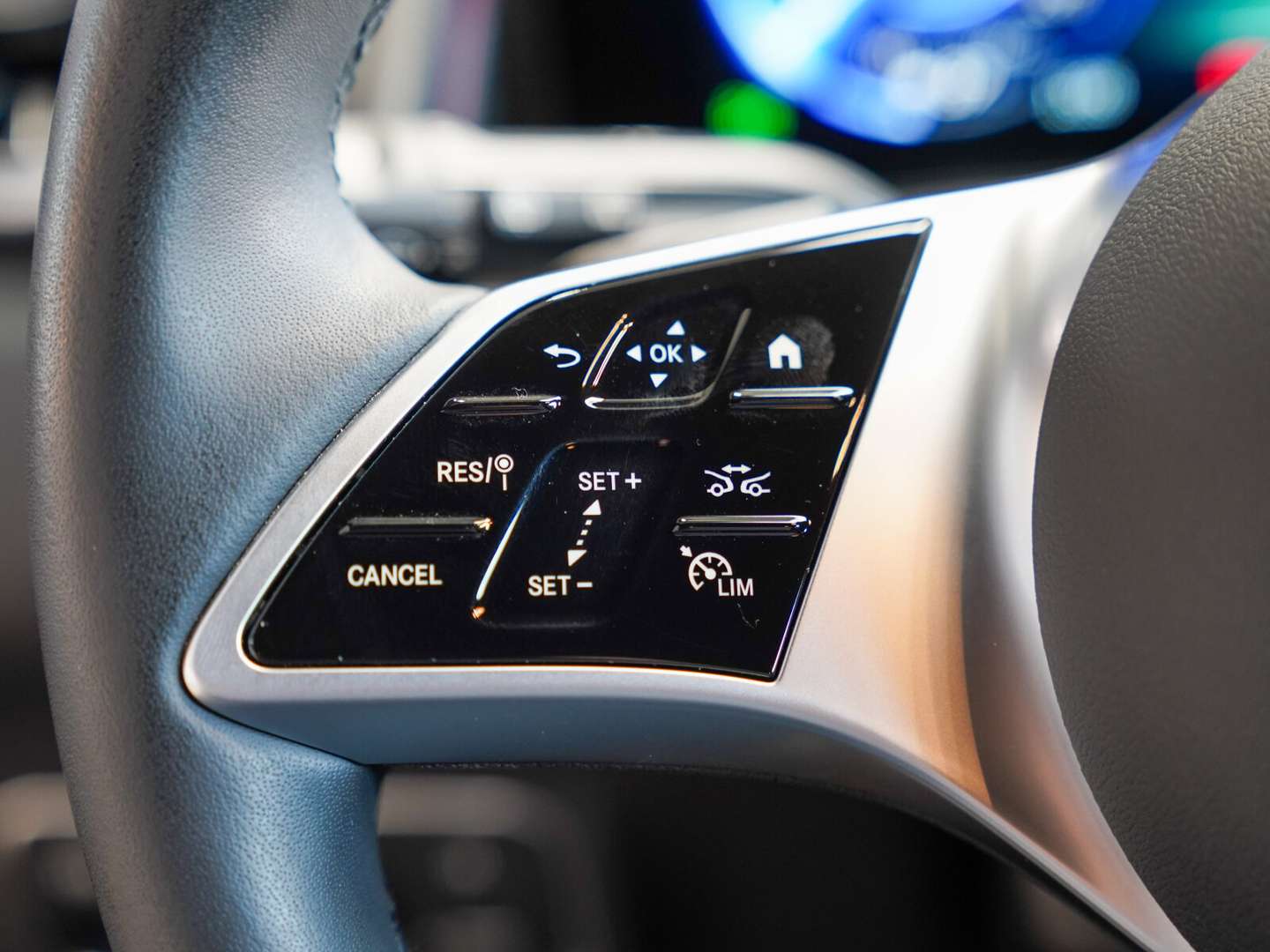 Mercedes EQB 300 Progressive - 2024 - Joinsteer - #18