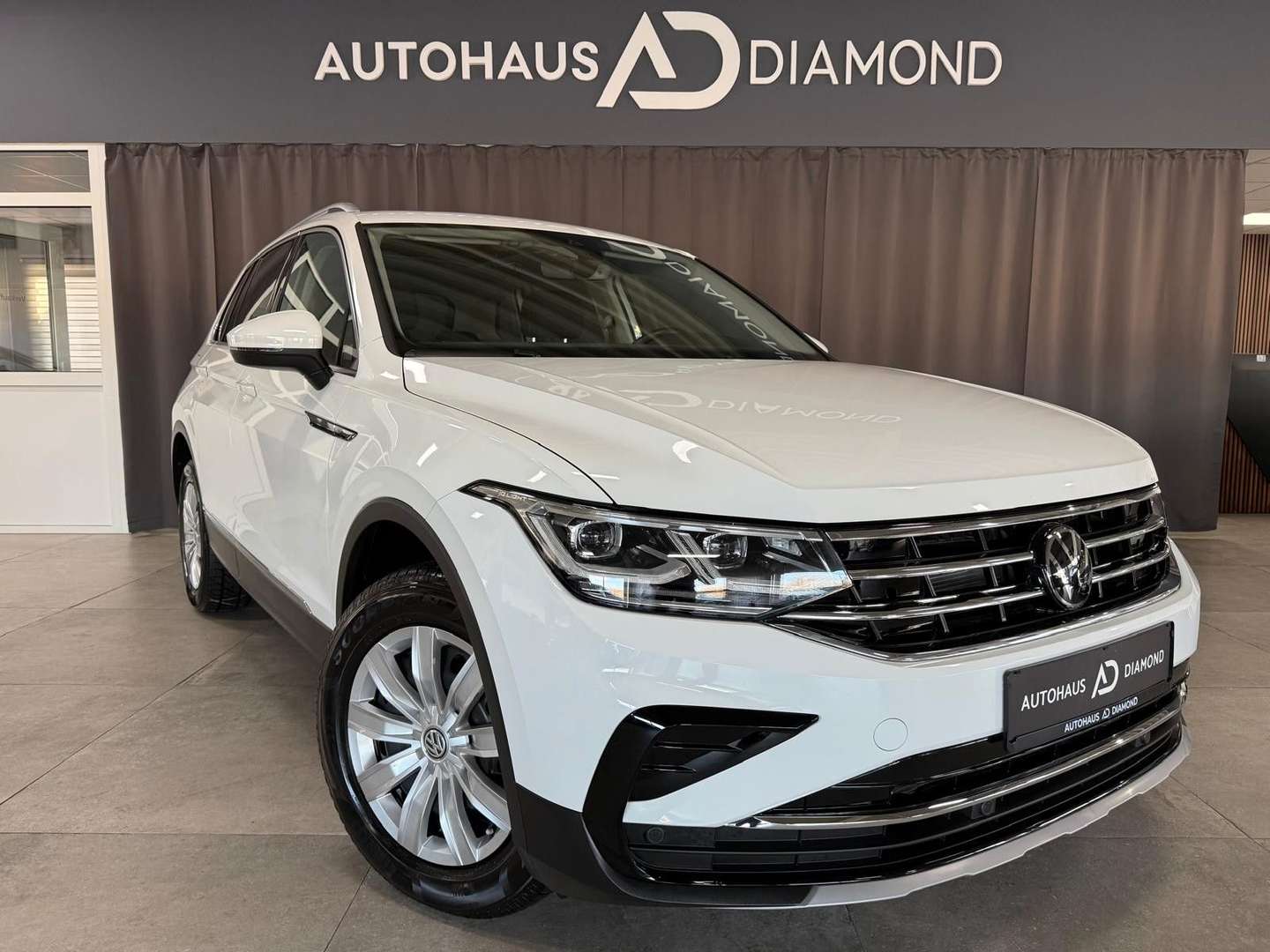 Volkswagen TIGUAN 4Motion Elegance - 2021 - Joinsteer - #1