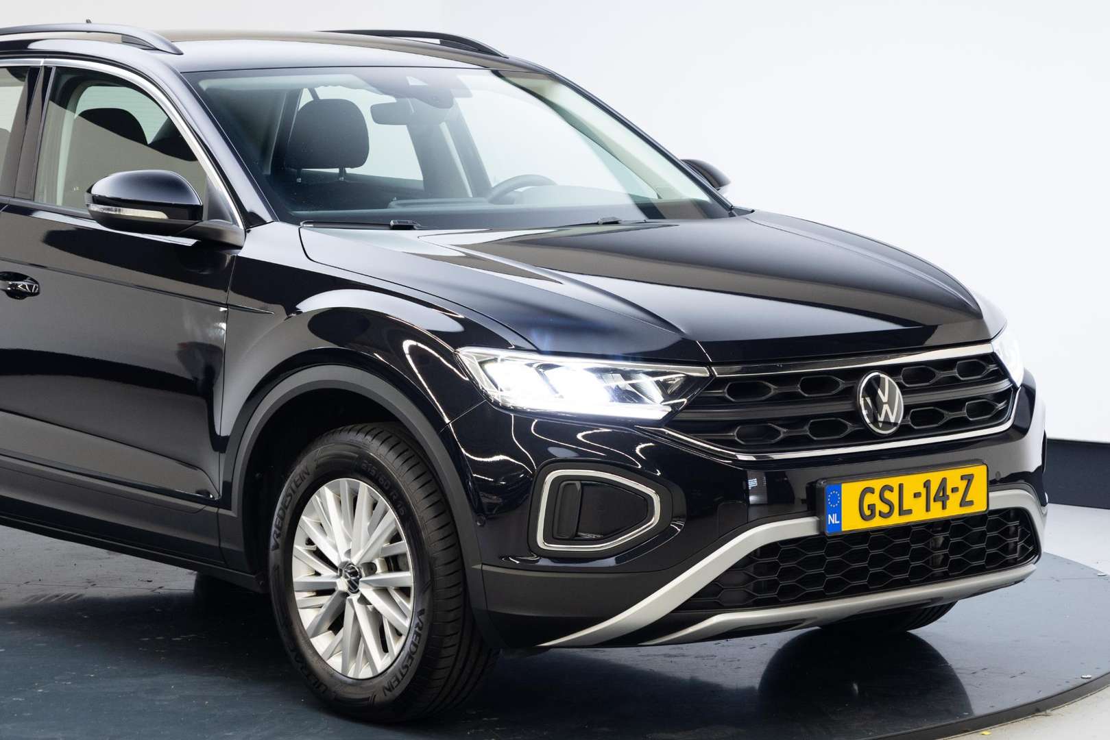 Volkswagen T-Roc TSI Life - 2023 - Joinsteer - #3