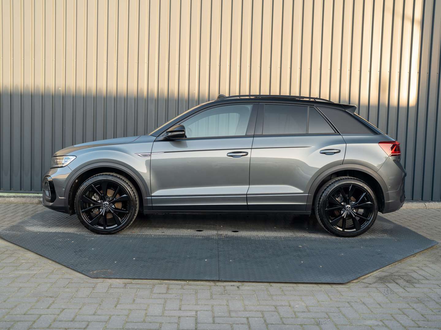 Volkswagen T-Roc R-Line - 2025 - Joinsteer - #2