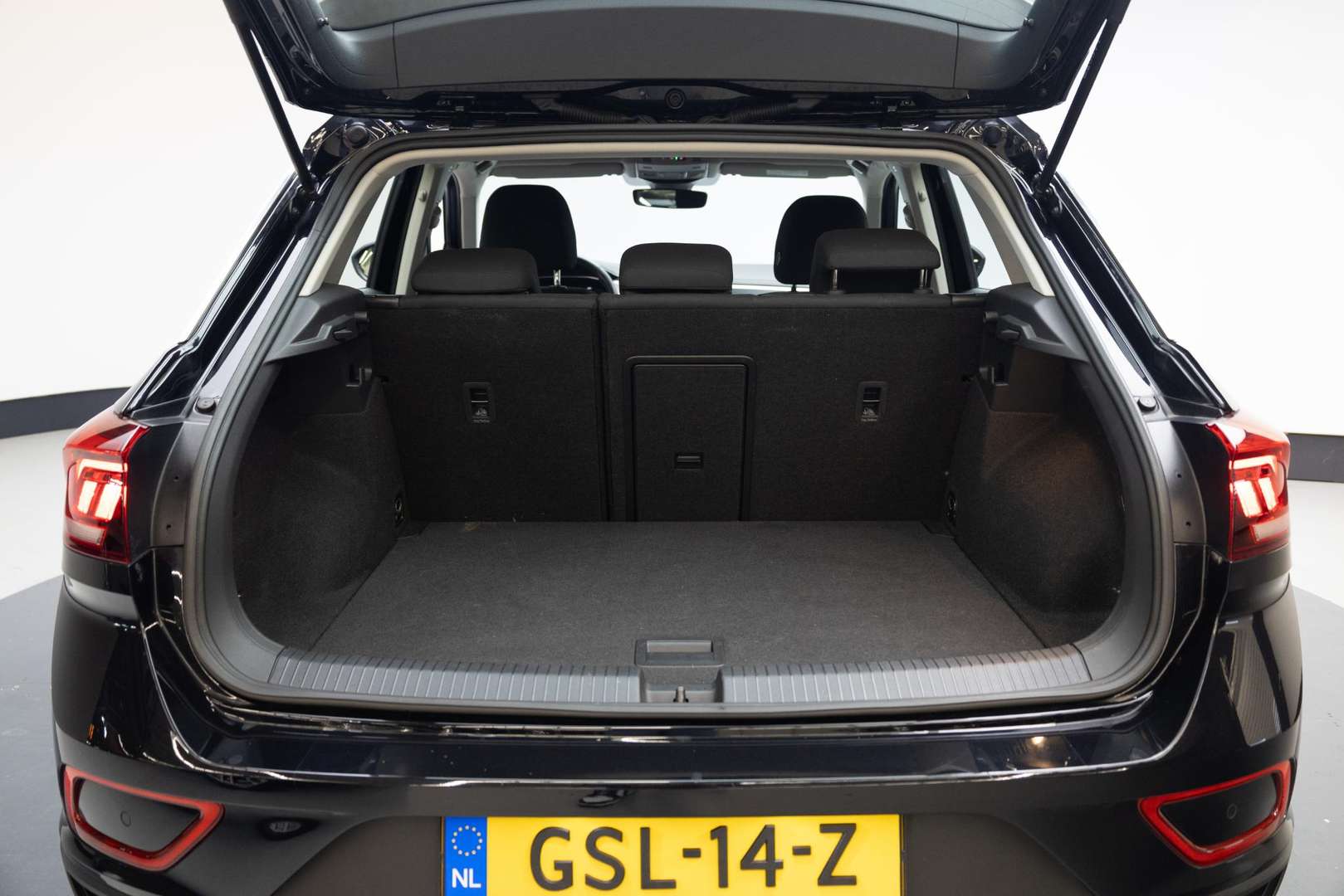Volkswagen T-Roc TSI Life - 2023 - Joinsteer - #21