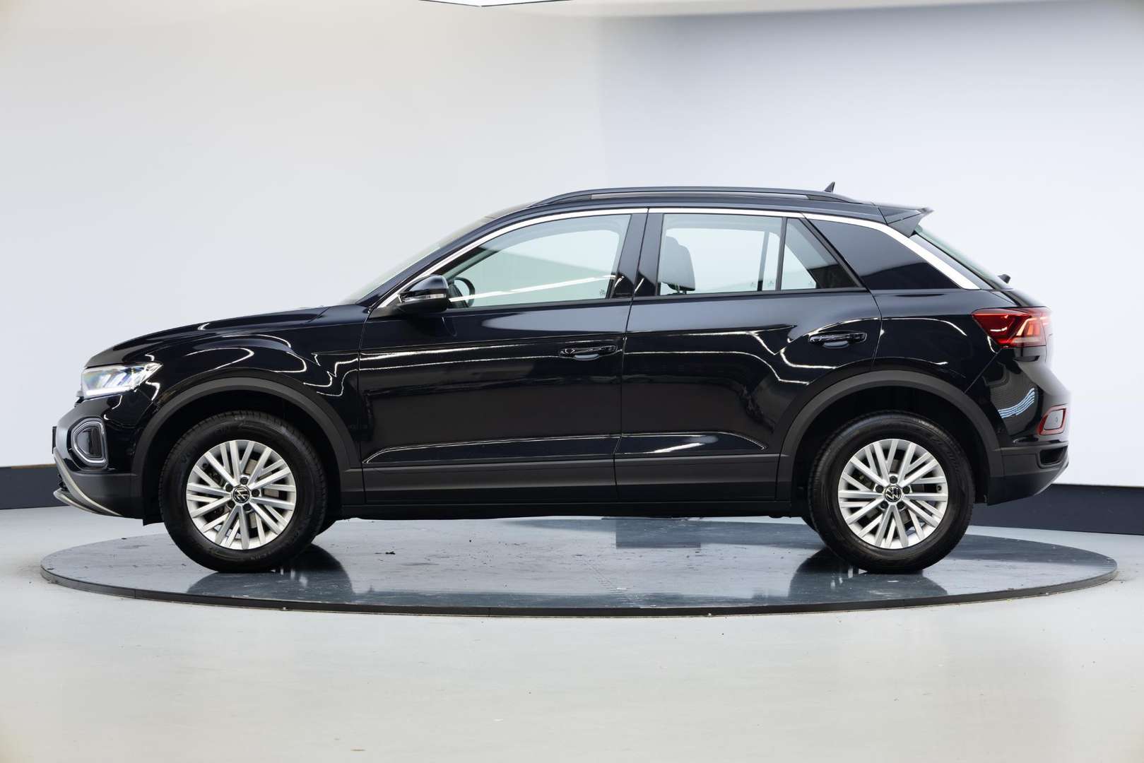 Volkswagen T-Roc TSI Life - 2023 - Joinsteer - #24